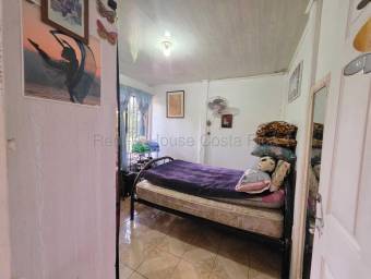 Venta de Casa2 Apartamentos en Sarapiquí-La Virgen, Heredia.