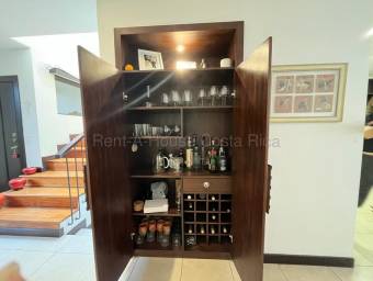 Venta de Casa en Escazú-San Rafael. 