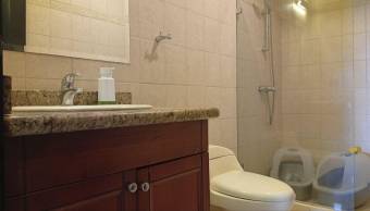 Venta de Hermoso Apartamento en San Rafael de Escazú 26-55