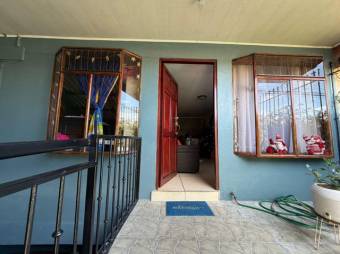 Venta de Casa en Dulce Nombres de Coronado.