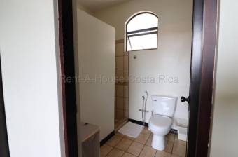 Venta de Casa en San Isidro de Alajuela.