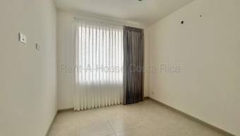 Alquiler de Casa en Piedades de Santa Ana. 