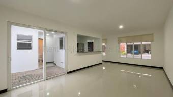 Venta de Casa en San Antonio de Escazú. RAH 26-1761 Venta de Casa en San Antonio de Escazú. RAH 26-1761