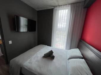 Alquiler de Apartamento Amueblado en Secrets Sabana-San José. RAH 26-1038