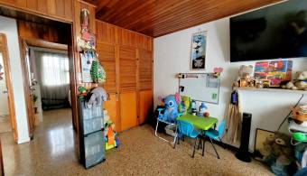 Venta de Apartamento en Tibás Centro recién remodelado