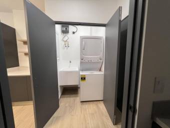 Se alquila apartamento en Santa Ana #26-1048