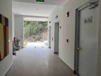 Se alquila apartamento en Santa Ana #26-1048