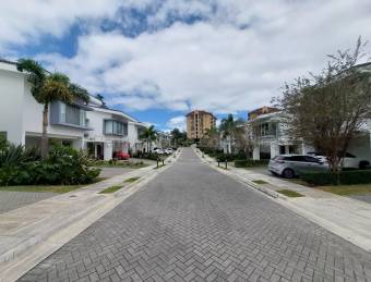 Alquiler de Casa en San Rafael de Escazú. RAH 26-1748 Alquiler de Casa en San Rafael de Escazú. RAH 26-1748