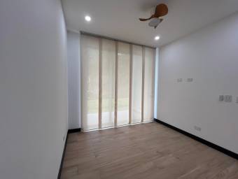 Se alquila apartamento de lujo para estrenar en Santa Ana Se alquila apartamento de lujo para estrenar en Santa Ana