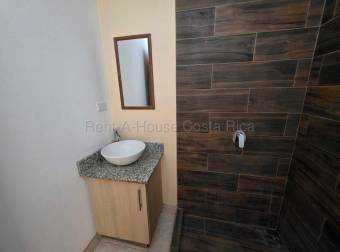 Alquiler de Apartamento en el Guarco Cartago 26-1556