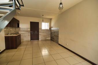 Alquiler de Casa en San Pablo de Heredia 26-1674