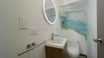 Se alquila casa en San Antonio Escazú 26-1744