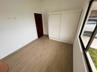 Venta de Hermosa Casa en San Isidro de Alajuela 26-5