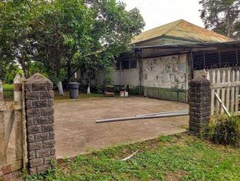 Se vende propiedad en San Pedro de Montes de Oca