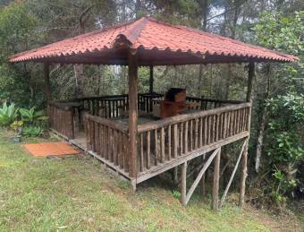 Hermosa cabaña familiar palo verde Cartago