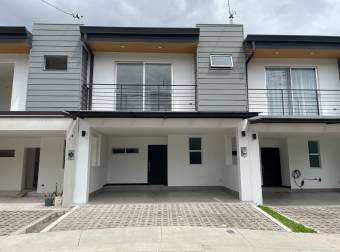 Casas en condominio para estrenar, San Antonio Desamparados 155 mtrs2.