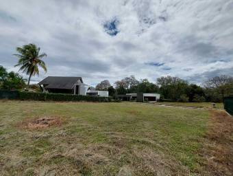 Se vende lote plano en Alajuela Centro 25-1492