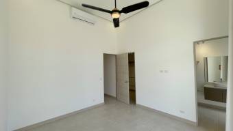 CASA ALQUILER GUACHIPELIN EN CONDOMINIO Y AMENIDADES CASA ALQUILER GUACHIPELIN EN CONDOMINIO Y AMENIDADES