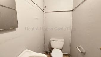 Alquiler de Local Comercial de 207mt2 en Barrio Cuba 26-1760 Alquiler de Local Comercial de 207mt2 en Barrio Cuba 26-1760