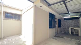 VENTA CASA EN SANTA ANA PARA PROYECTO COMERCIAL. USO DE SUELO MIXTO VENTA CASA EN SANTA ANA PARA PROYECTO COMERCIAL. USO DE SUELO MIXTO