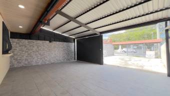 VENTA CASA EN SANTA ANA PARA PROYECTO COMERCIAL. USO DE SUELO MIXTO VENTA CASA EN SANTA ANA PARA PROYECTO COMERCIAL. USO DE SUELO MIXTO