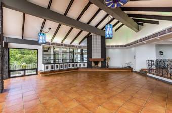 Venta de hermosa mansion en San Antonio de Escazu