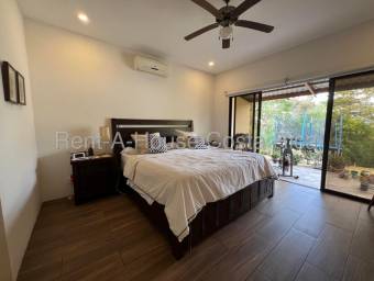 Venta de exclusiva casa en Piedades de Santa Ana