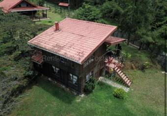 Venta de Oportunidad, Casa de Campo con Lote de 2686mt2 en el Guarco 26-1774