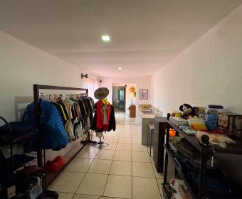 Casa en venta en Residencial Jardines del Beneficio en Santa Lucía de Barva, Heredia Casa en venta en Residencial Jardines del Beneficio en Santa Lucía de Barva, Heredia