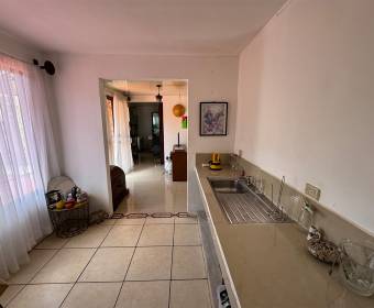 Casa en venta en Residencial Jardines del Beneficio en Santa Lucía de Barva, Heredia Casa en venta en Residencial Jardines del Beneficio en Santa Lucía de Barva, Heredia