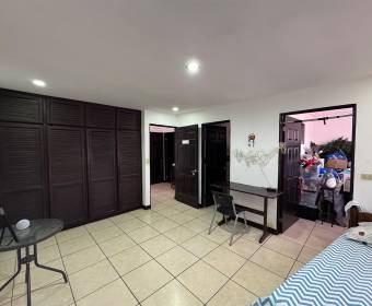 Casa en venta en Residencial Jardines del Beneficio en Santa Lucía de Barva, Heredia Casa en venta en Residencial Jardines del Beneficio en Santa Lucía de Barva, Heredia