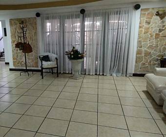 Casa en venta en Residencial Jardines del Beneficio en Santa Lucía de Barva, Heredia Casa en venta en Residencial Jardines del Beneficio en Santa Lucía de Barva, Heredia