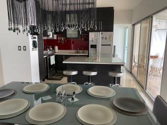 Venta de casa en Condominio Oro Real Santa Ana Venta de casa en Condominio Oro Real Santa Ana
