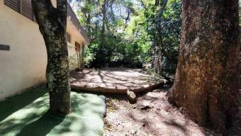 Venta de lujoso apartamento en Piedades, Santa Ana