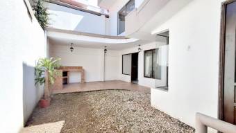 Venta de casa en Sabana Oeste Venta de casa en Sabana Oeste