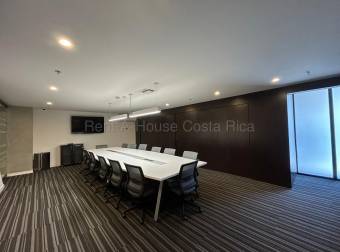 Venta de Hermoso Apartamento Amoblado en Escazú Village 26-1738