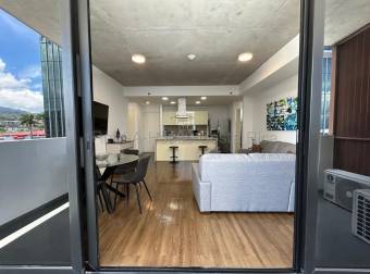Venta de Hermoso Apartamento Amoblado en Escazú Village 26-1738