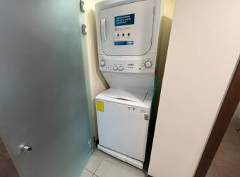 Viví independiente en la más amena Torre... Los Yoses Viví independiente en la más amena Torre... Los Yoses