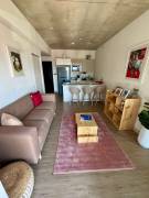 Listo para recibirte con tus maletas en el Barrio más increíble de San José