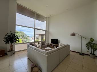 Espaciosos ambientes, fresco y tranquilo apartamento para vivir BIIEN