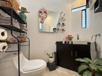 ONE-STORY HOUSE FOR SALE WITH 1 BEDROOM, OMEGA COMMUNITY, LA UNIÓN, CARTAGO