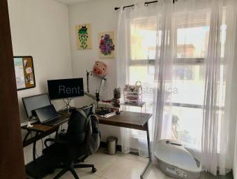 Hermosa casa en condominio exclusivo Cartago