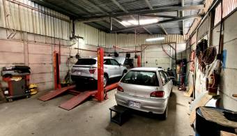 SE VENDE BODEGA COMERCIAL DE 286.25m2 EN CURRIDABAT.