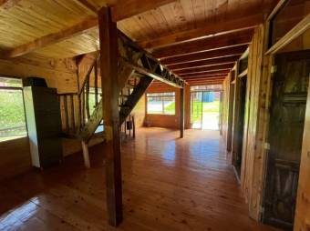 Venta de Cabaña en El Jardín de Dota, San José. RAH 26-1105