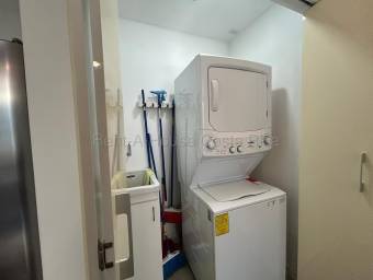 Se vende apartamento en Escazú Centro 26-1738