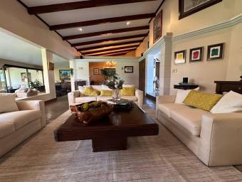 Se vende casa en Belén Heredia 26-946 Se vende casa en Belén Heredia 26-946