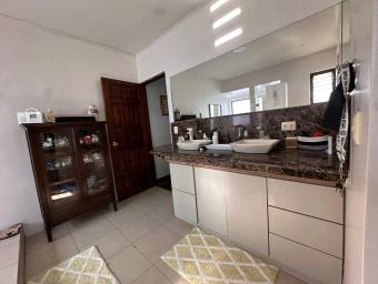 Se vende casa en Belén Heredia 26-946 Se vende casa en Belén Heredia 26-946