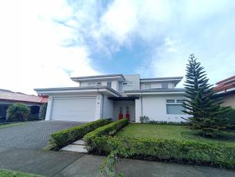 Se vende casa en San Isidro Heredia 25-1931