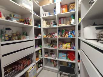 Se vende casa en San Isidro Heredia 25-1931 Se vende casa en San Isidro Heredia 25-1931