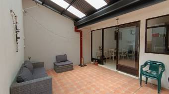 VENTA DE CASA EN LOMAS DE AYARCO SUR VENTA DE CASA EN LOMAS DE AYARCO SUR